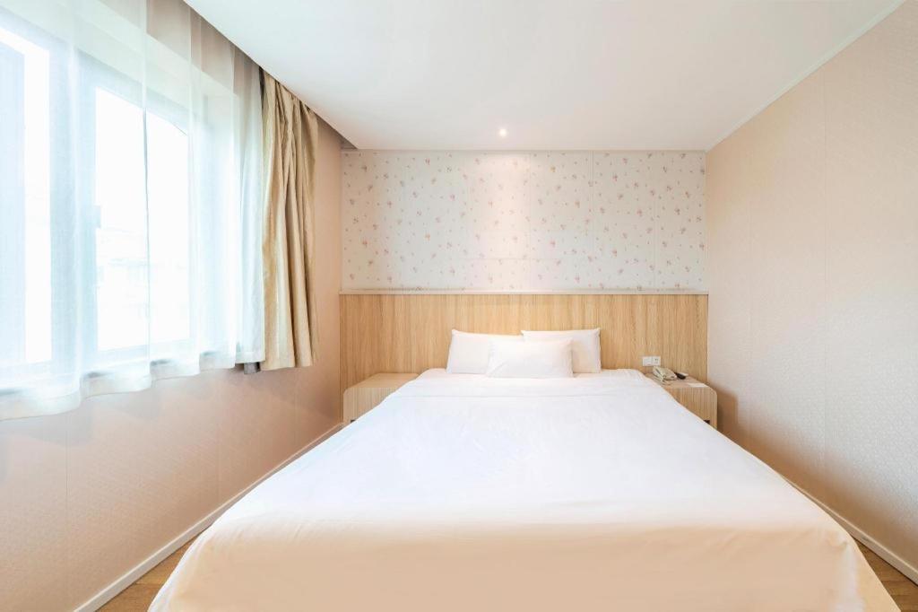 Hanting Hotel Shanghai Hongqiao Airport Extérieur photo